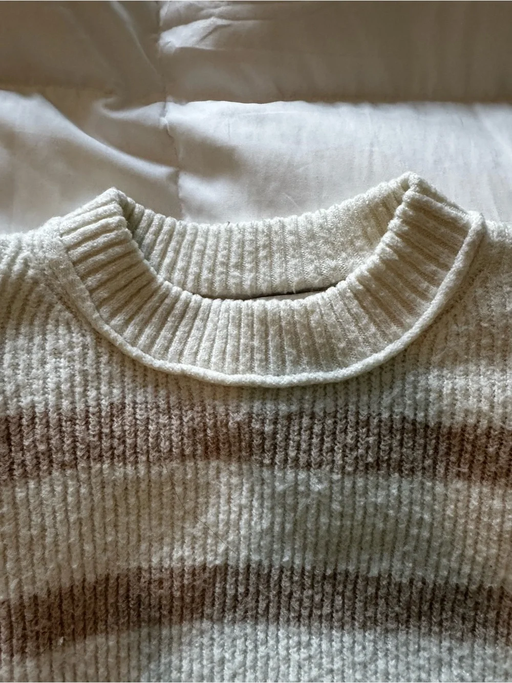 American Eagle Outfitters Cream Ribbed Crewneck Sweater